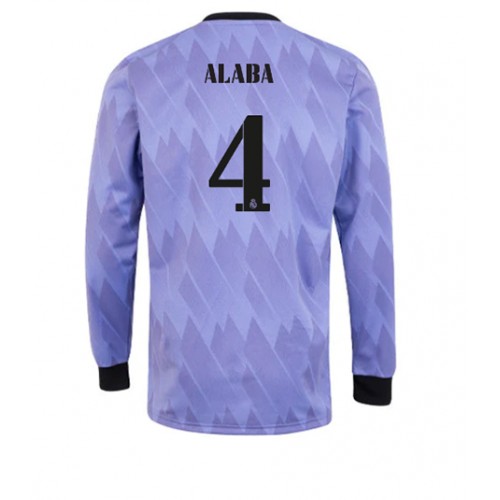 Real Madrid David Alaba #4 Bortedrakt 2022-23 Langermet Real Madrid David Alaba #4 Bortedrakt 2022-23 Langermet